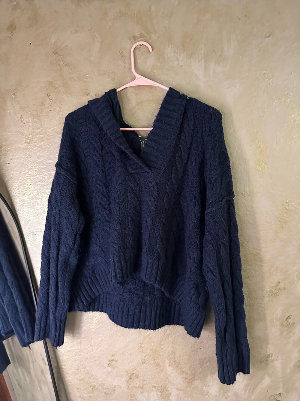 American Eagle Outfitters Navy Cable V-Neck Sweater